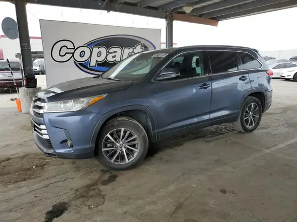 5TDKZRFH8KS292447 2019 TOYOTA HIGHLANDER - Image 1
