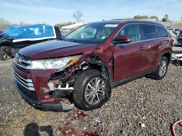 5TDKZRFH8KS302989 2019 TOYOTA HIGHLANDER - Image 1