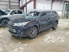 5TDKZRFH8KS306752 2019 TOYOTA HIGHLANDER