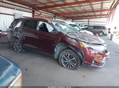 5TDKZRFH8KS321283 2019 TOYOTA HIGHLANDER