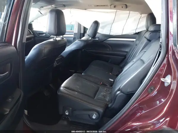 5TDKZRFH8KS321283 2019 TOYOTA HIGHLANDER - Image 8