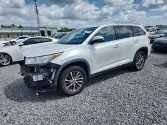 5TDKZRFH8KS322689 2019 TOYOTA HIGHLANDER