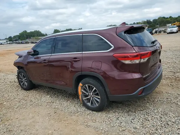 5TDKZRFH8KS326774 2019 TOYOTA HIGHLANDER - Image 2