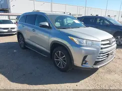 5TDKZRFH8KS330016 2019 TOYOTA HIGHLANDER