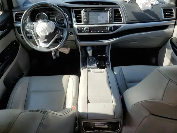 5TDKZRFH8KS332493 2019 TOYOTA HIGHLANDER - Image 8