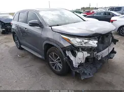 5TDKZRFH8KS364036 2019 TOYOTA HIGHLANDER