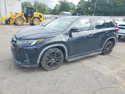 5TDKZRFH8KS368880 2019 TOYOTA HIGHLANDER