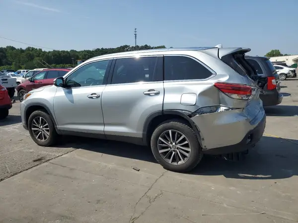 5TDKZRFH8KS555407 2019 TOYOTA HIGHLANDER - Image 2