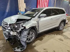 5TDKZRFH8KS555679 2019 TOYOTA HIGHLANDER