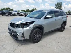 5TDKZRFH8KS558498 2019 TOYOTA HIGHLANDER