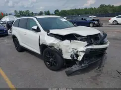 5TDKZRFH8KS566617 2019 TOYOTA HIGHLANDER