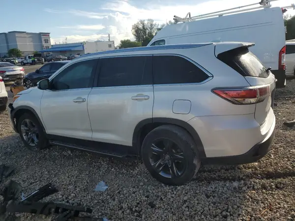 5TDKZRFH8KS567203 2019 TOYOTA HIGHLANDER - Image 2