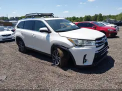 5TDKZRFH8KS569498 2019 TOYOTA HIGHLANDER