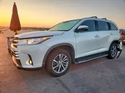 5TDKZRFH8KS571834 2019 TOYOTA HIGHLANDER