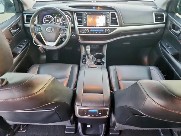 5TDKZRFH8KS571834 2019 TOYOTA HIGHLANDER - Image 8