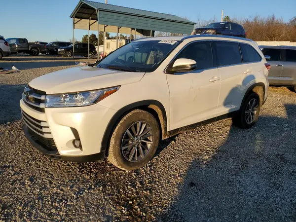 5TDKZRFH8KS573003 2019 TOYOTA HIGHLANDER - Image 1