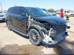 5TDKZRFH9HS214459 2017 TOYOTA HIGHLANDER