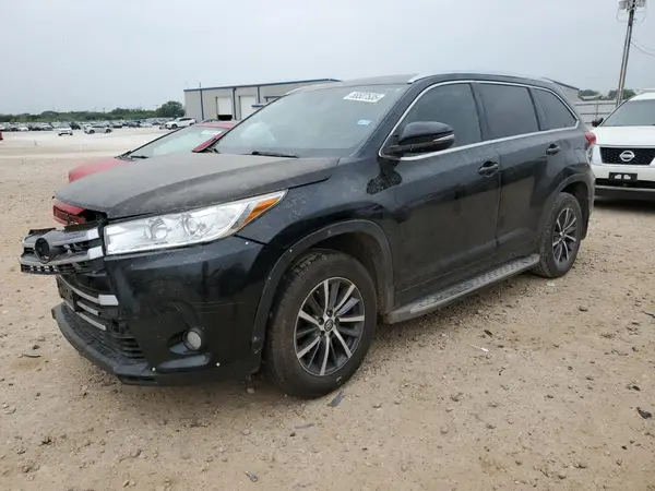5TDKZRFH9HS512719 2017 TOYOTA HIGHLANDER - Image 1