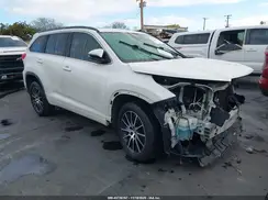 5TDKZRFH9HS513787 2017 TOYOTA HIGHLANDER