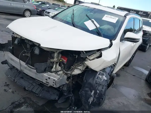 5TDKZRFH9HS513787 2017 TOYOTA HIGHLANDER - Image 2