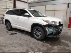 5TDKZRFH9HS517421 2017 TOYOTA HIGHLANDER