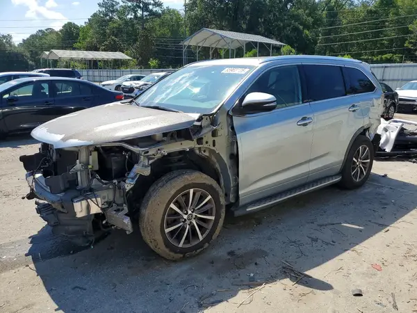 5TDKZRFH9JS527338 2018 TOYOTA HIGHLANDER - Image 1