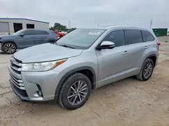 5TDKZRFH9JS527677 2018 TOYOTA HIGHLANDER