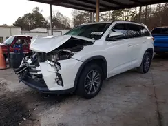 5TDKZRFH9JS542566 2018 TOYOTA HIGHLANDER