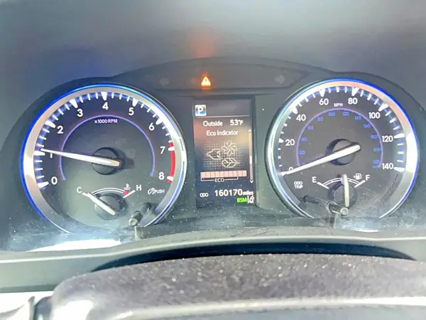 5TDKZRFH9JS546424 2018 TOYOTA HIGHLANDER - Image 8