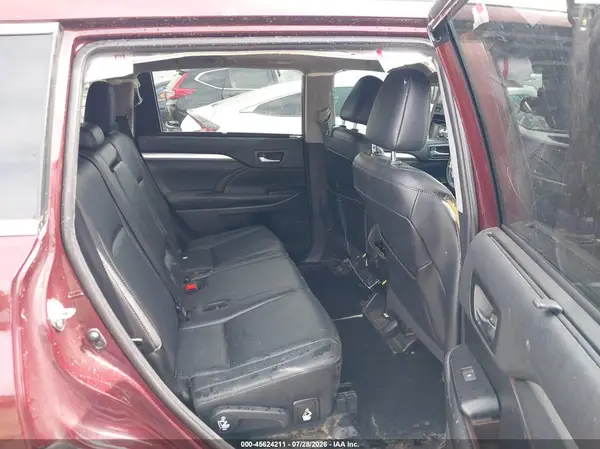 5TDKZRFH9KS298483 2019 TOYOTA HIGHLANDER - Image 8