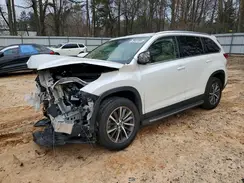 5TDKZRFH9KS301687 2019 TOYOTA HIGHLANDER