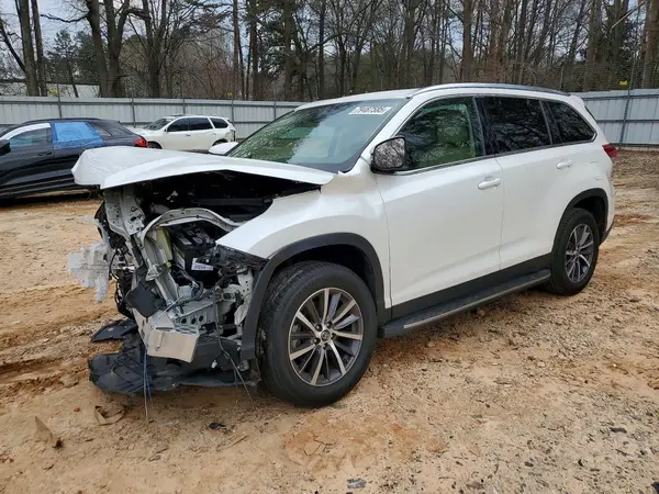 5TDKZRFH9KS301687 2019 TOYOTA HIGHLANDER - Image 1