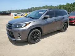 5TDKZRFH9KS325584 2019 TOYOTA HIGHLANDER