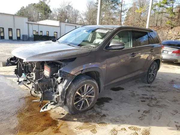 5TDKZRFH9KS330705 2019 TOYOTA HIGHLANDER - Image 1