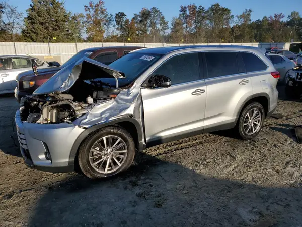 5TDKZRFH9KS332020 2019 TOYOTA HIGHLANDER - Image 1