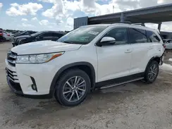 5TDKZRFH9KS570966 2019 TOYOTA HIGHLANDER