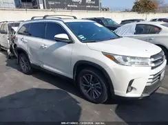 5TDKZRFH9KS572927 2019 TOYOTA HIGHLANDER