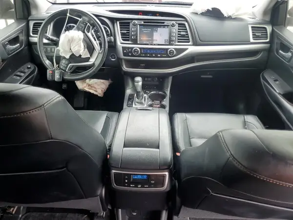5TDKZRFHXHS232016 2017 TOYOTA HIGHLANDER - Image 8