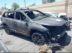 5TDKZRFHXHS509537 2017 TOYOTA HIGHLANDER