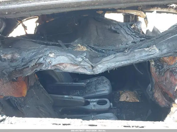 5TDKZRFHXHS509537 2017 TOYOTA HIGHLANDER - Image 8
