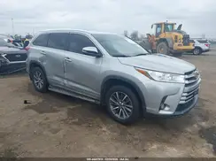 5TDKZRFHXHS511238 2017 TOYOTA HIGHLANDER