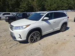 5TDKZRFHXHS513829 2017 TOYOTA HIGHLANDER