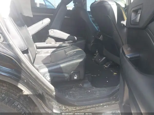 5TDKZRFHXHS520893 2017 TOYOTA HIGHLANDER - Image 8
