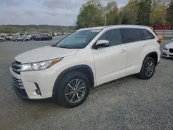 5TDKZRFHXHS520988 2017 TOYOTA HIGHLANDER