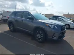 5TDKZRFHXHS526502 2017 TOYOTA HIGHLANDER