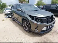5TDKZRFHXJS248366 2018 TOYOTA HIGHLANDER
