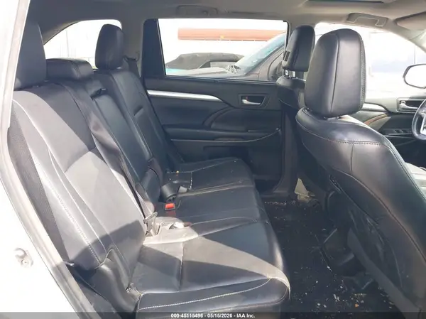5TDKZRFHXJS531947 2018 TOYOTA HIGHLANDER - Image 8