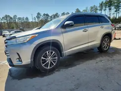 5TDKZRFHXJS534153 2018 TOYOTA HIGHLANDER