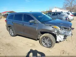 5TDKZRFHXJS535058 2018 TOYOTA HIGHLANDER