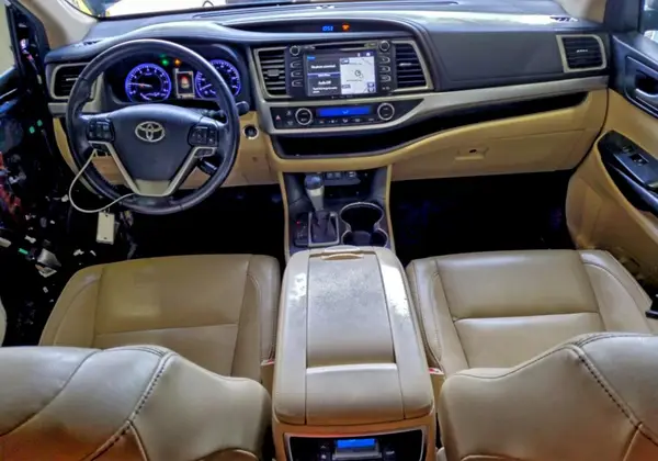5TDKZRFHXJS538154 2018 TOYOTA HIGHLANDER - Image 8